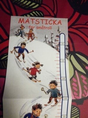 Mätsticka för småtroll av papper för att mäta längden