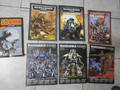 WARHAMMER VISIONS / WARHAMMER 40.000 PELIKIRJOJA 4 KPL