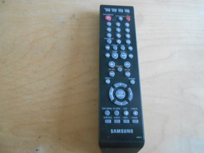 Samsung 00061H TV/ DVD remote control. Kaukosäädin.