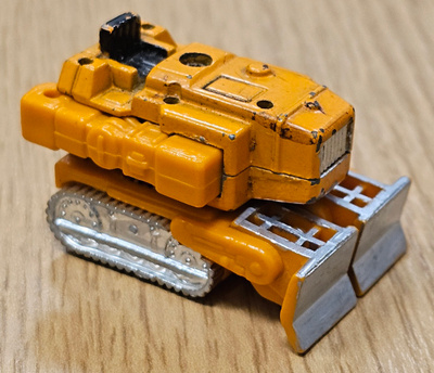 Transformers MR-11 Bulldozer (Machine Robo) 1982 Popy