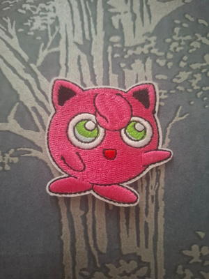 Pokemon kangasmerkki