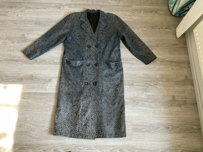 Pitkä retro nahkatakki