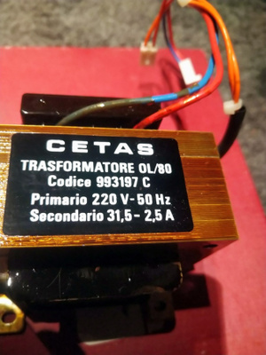 Muuntaja 220/31,5VAC 2,5A 80VA.