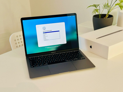 MacBook Air 13" (M1, 2020) 8/256