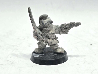 WH40K - Squat Champion (Rogue Trader) [S183]