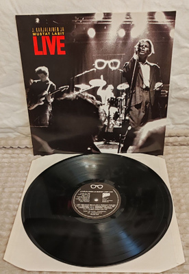 J. Karjalainen Ja Mustat Lasit Live lp