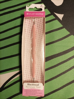Työkalu mustapäiden poistoon Blackhead remover tool UUSI