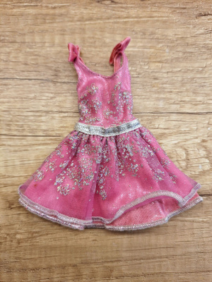Barbie pinkki mekko