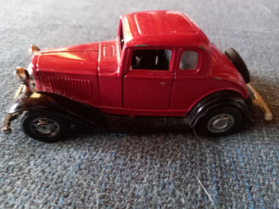 Pienoisauto 32 Ford Coupe