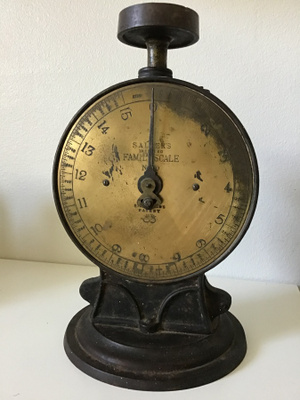 Vintage 1900s Salter's Family Scale No. 50