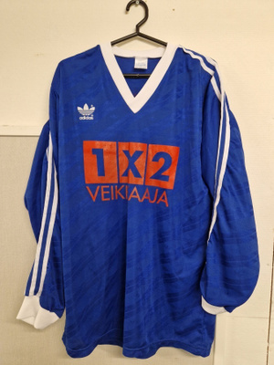 Veikkaaja vintage Adidas pelipaita /fanipaita. Koko 10