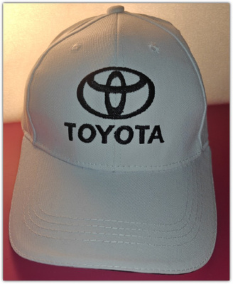Uusi brodeerattu valkoinen Toyota lippalakki #30681