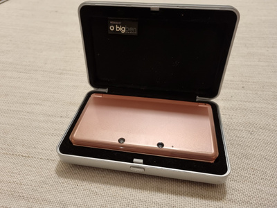 Nintendo 3DS Pelikone 3DS Pinkki