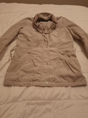 Beige skila takki koko 40
