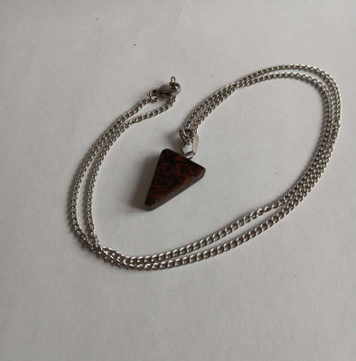 Kivikolmio Mahonkiobsidiaani / Stainless Steel ketju