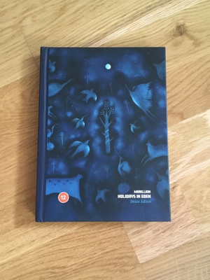 Marillion - Holidays In Eden Deluxe Edition 3CD+Blu-Ray