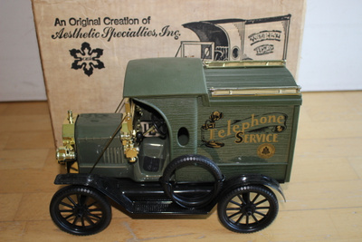Ford T-Model Panel Van "piilopullo"
