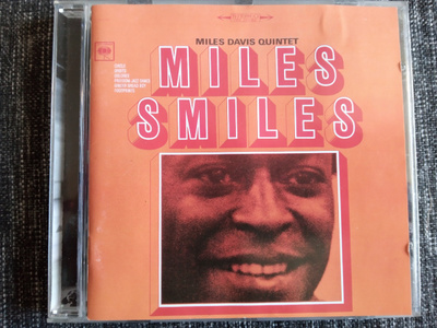 Miles Davis Quintet - Miles smiles