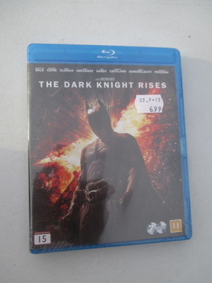 THE DARK KNIGHT RISES - AVAAMATON BLUE RAY !!