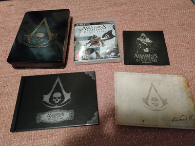 Assassin’s Creed IV: Black Flag: Skull Edition (PS3)