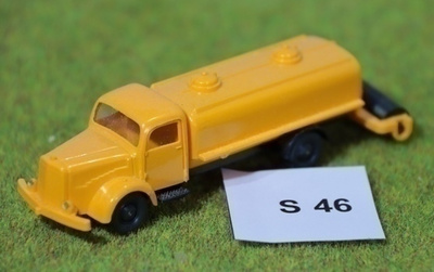 #S46 Pienoisrautatiehen hiekoitusauto MB, 1:87