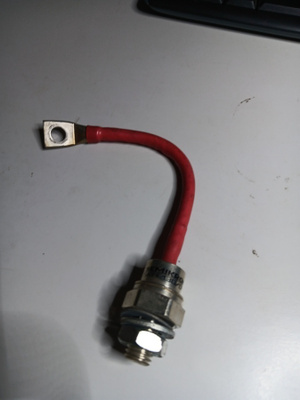 Diodi Semikron SKN 130/04