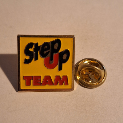STEP UP TEAM PINSSI