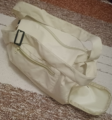 Naisten olkalaukku/käsilaukku vaalea beige