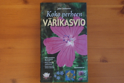 Juha Laaksonen:Koko perheen värikasvio.1.p.2005.Nid.