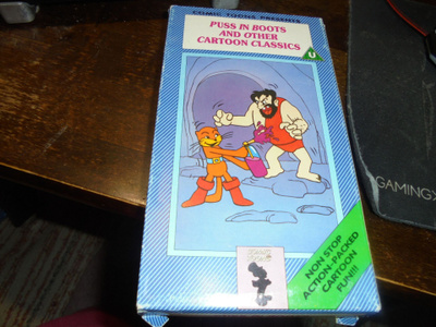 VHS Puss in Boots and other Cartoon Classics