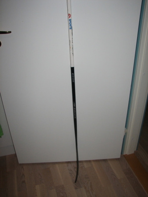 JOKINEN JÄÄKIEKKO MAILA