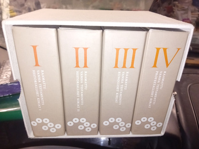 Äänikirja Raamattu Vanha testamentti I - II - III - IV