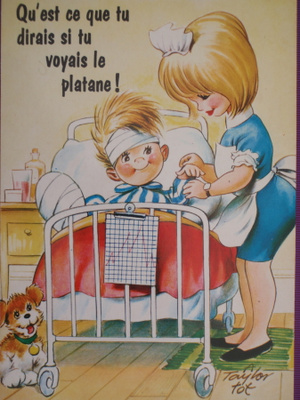 Sairaanhoitaja mittaa pojan sykettä
