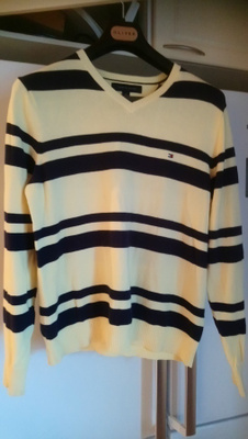 TOMMY HILFIGER miesten neule S-koko.