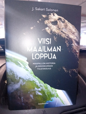J. Sakari Salonen  : Viisi maailmanloppua ( SIS POSTIKULU  )
