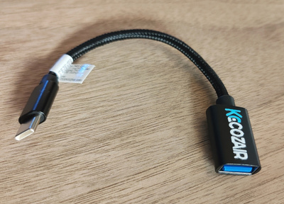 USB-C (uros) - USB 3 (naaras) OTG-sovitin kaapeli