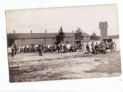 VANHA Valokuva Sotilaat Tykki Tykistö 1920-l Postikorttikoko