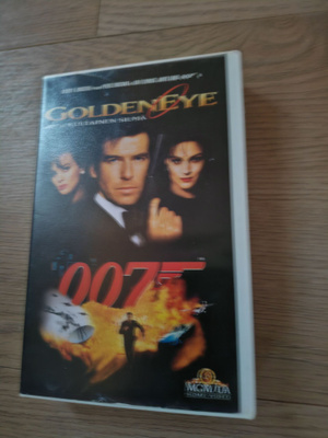 007 golden eye vhs