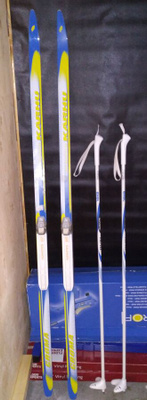 SUKSET  170 CM + SAUVAT+suksipussi