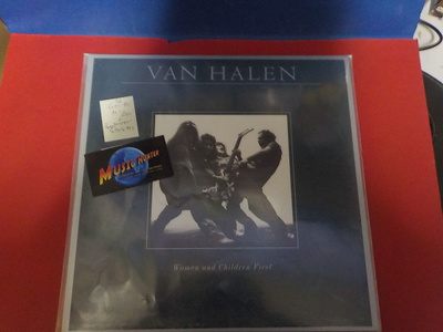 VAN HALEN - WOMEN AND CHILDREN FIRST M-/EX+ LP