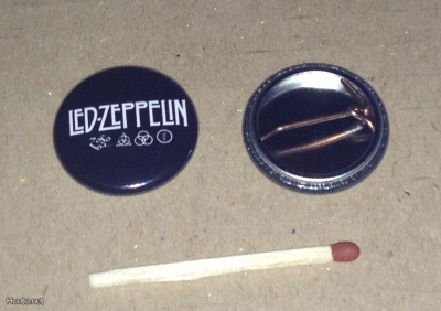 Led Zeppelin rintanappi 1" J5