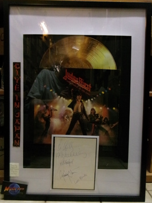 JUDAS PRIEST TAULU 5 X NIMMAREILLA (W)