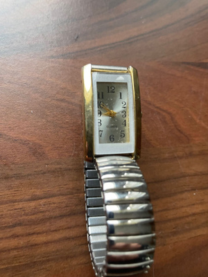 Naisten vintage-tyylinen kvartsirannekello Quartz