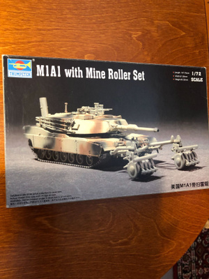 Trumpeter panssarivaunu 1/72 pienoismalli