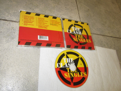 THE CLASH THE SINGLES ( uudenver cd )
