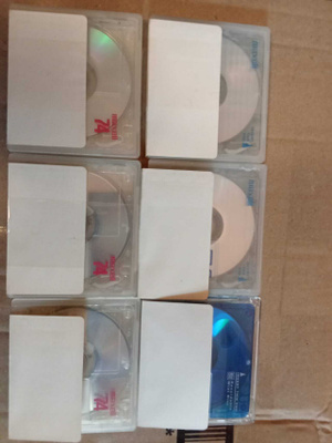 6 kpl Maxell 74 min minidiscit