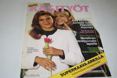 Uudet käsityöt 4/1992