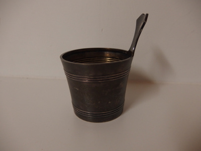 Pieni kiulu v. 1957 , alpakkaa