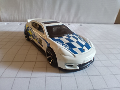 Porsche Panamera Hot Wheels