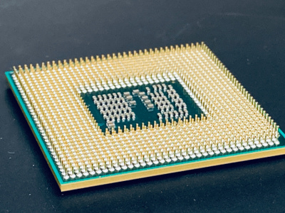 Intel Core i3-370M @ 2.40GHz